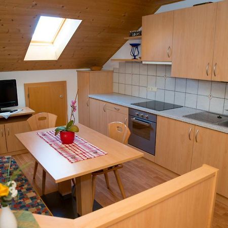 Stegerhof Apartman Monguelfo-Tesido / Welsberg-Taisten Kültér fotó