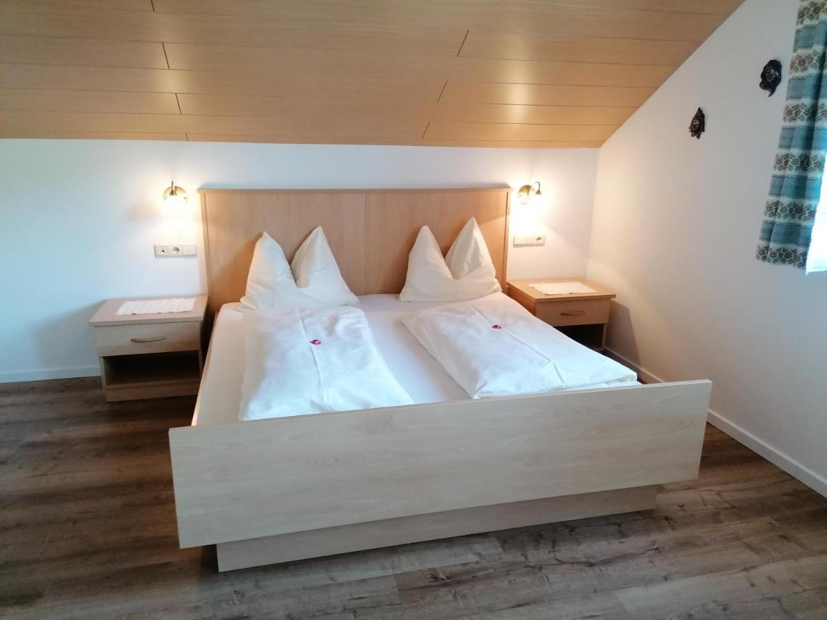 Stegerhof Apartman Monguelfo-Tesido / Welsberg-Taisten Kültér fotó