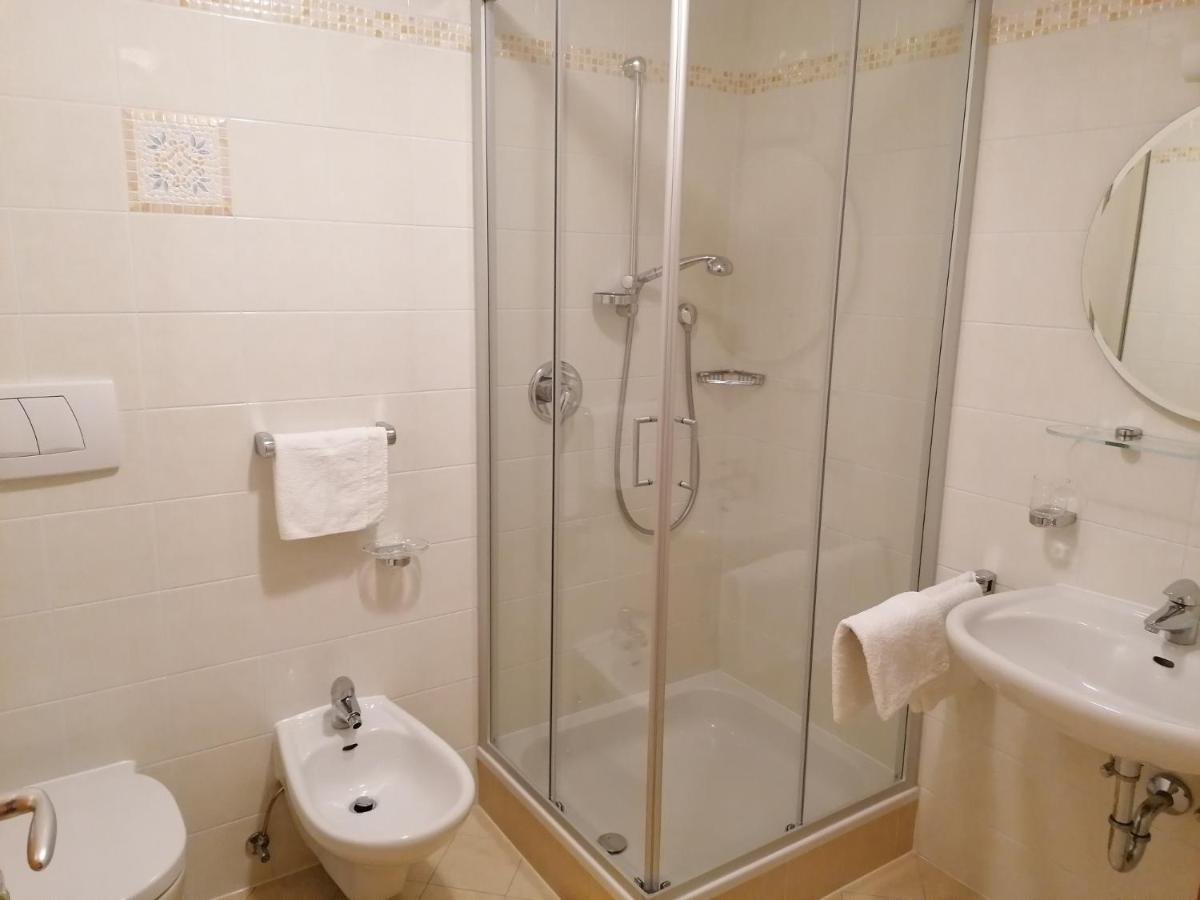 Stegerhof Apartman Monguelfo-Tesido / Welsberg-Taisten Kültér fotó