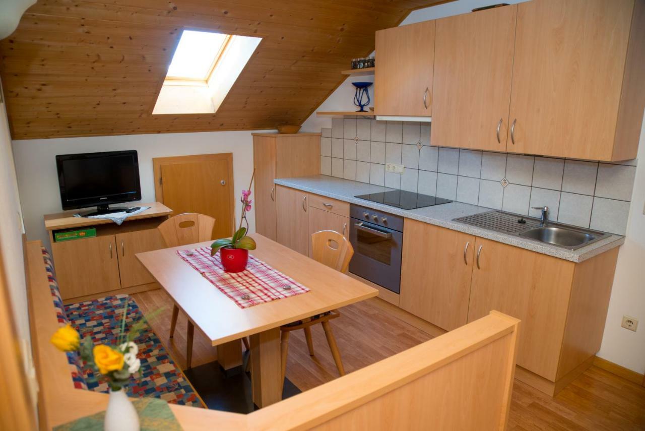 Stegerhof Apartman Monguelfo-Tesido / Welsberg-Taisten Kültér fotó